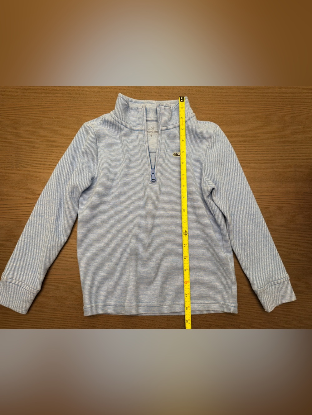 Boys vineyard vines, quarter zip. White blue stripes in size 6.